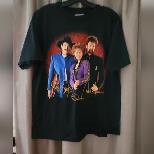 RARE REBA MCENTIRE BROOKS AND DUNN  concert t-shirt  large, not a repro